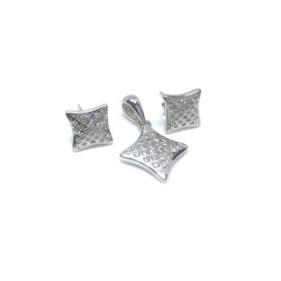 Order now the sterling silver small pendant set for girls. This office wear jewellery comes with premium Cubic Zirconia stones as well as Rhodium Polish. Available both with and without silver chain.