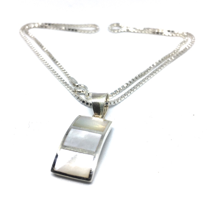 Inlaid Zircon Rectangle Pendant Necklace – KesleyBoutique
